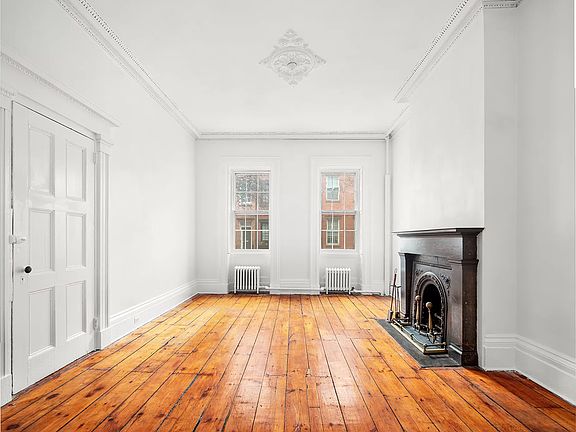 2nd image of 27 Bethune St