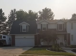 10176 S Bannor Hill Rd, Sandy, UT 84092