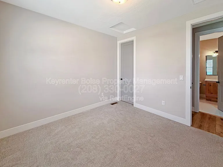 8423 W Brooks Dr — Photo 13