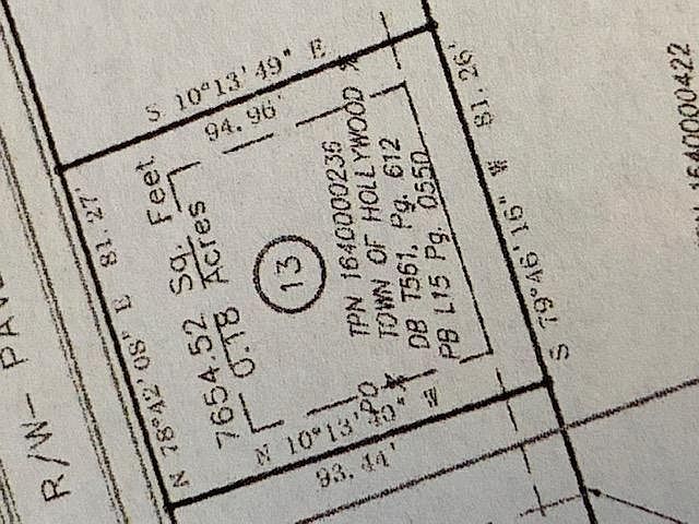 2nd image of 1 Hollytree Dr