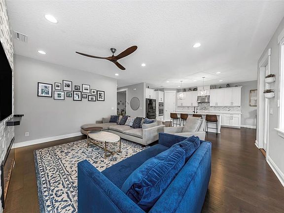 5th image of 4109 W VASCONIA STREET
