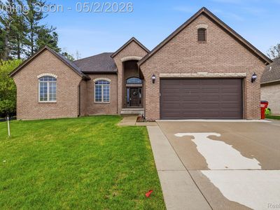 19361 Concetta Dr, Macomb, MI, 48044