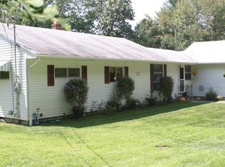 151 Lucas Rd, Manchester, NH 03109