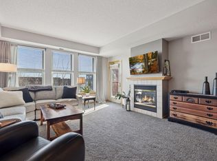 545 N 1st St APT 410, Minneapolis, MN 55401