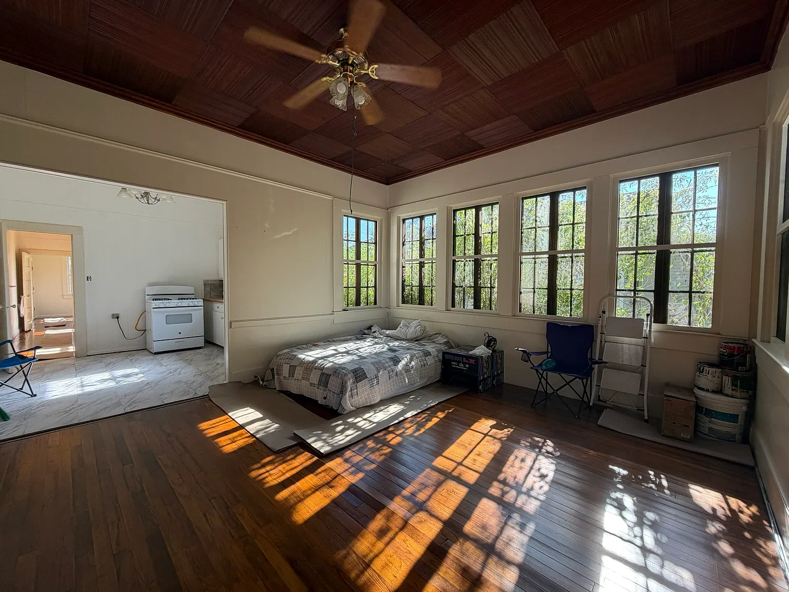 133 Webster St — Photo 3