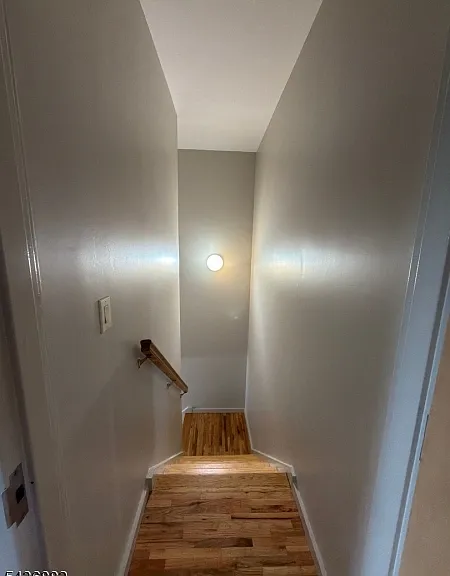 213 Lakeview Ave — Photo 7