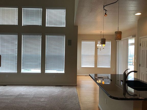 2nd image of 3809 Eclipse Ln