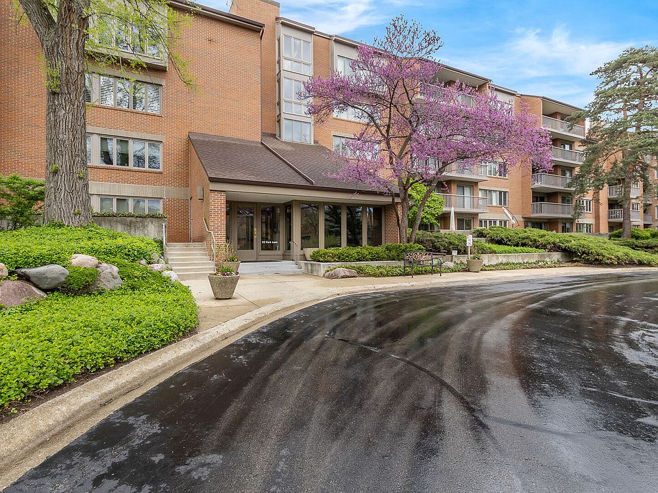 1st image of 22 Park Ln Unit 404