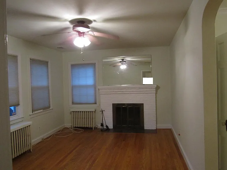 827 N Woodrow St — Photo 8