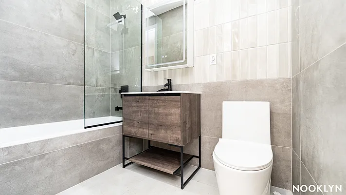 Rented by Nooklyn NYC LLC | media 18