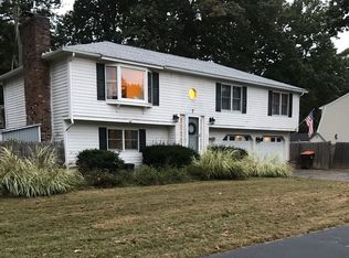 7 Morningside Cir, Feeding Hills, MA 01030