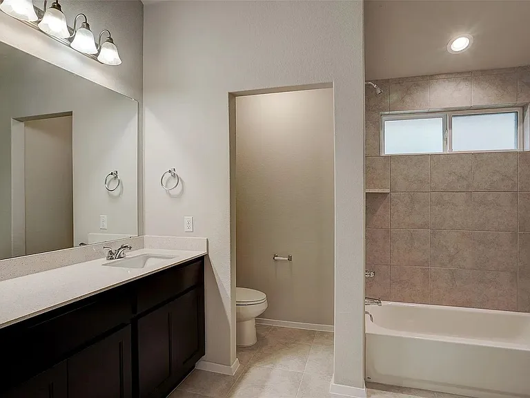 171 White Dunes Dr — Photo 8