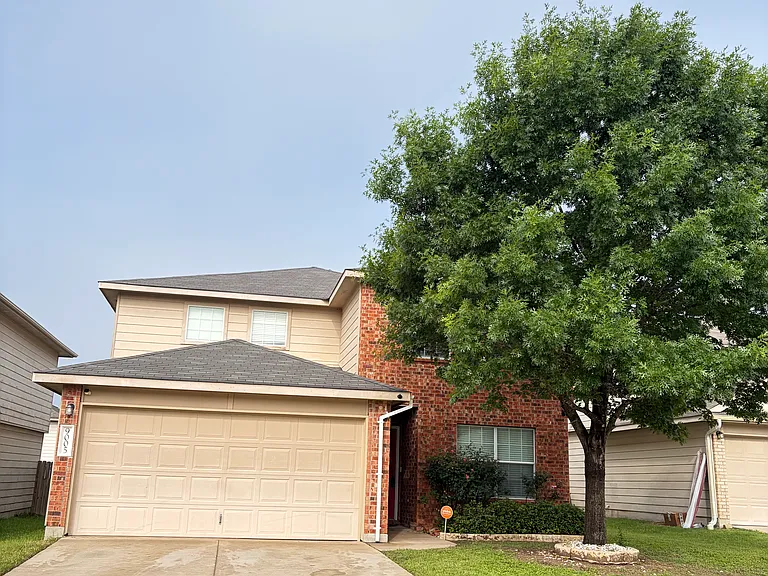 9005 Bellgrove Ct — Photo 2