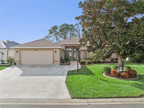 24215 Belle Mede Dr, Leesburg, FL 34748