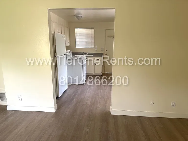 2271 E Gregson Ave — Photo 6