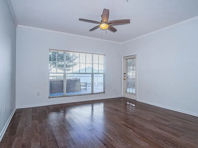 800 S Dakota Ave #240 — Photo 7