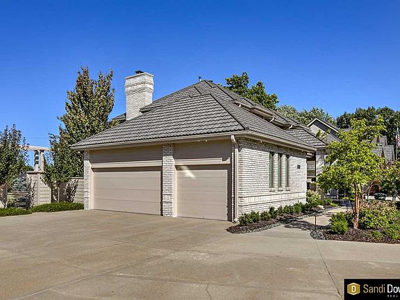 2nd image of 13630 Parker Cir