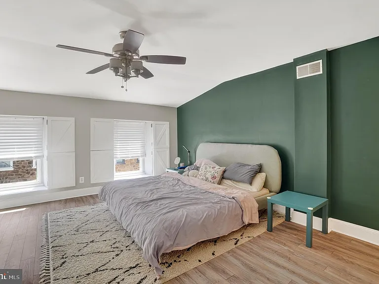 4739 Smick St — Photo 15