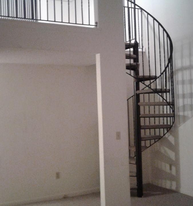 Spiral stairs to loft