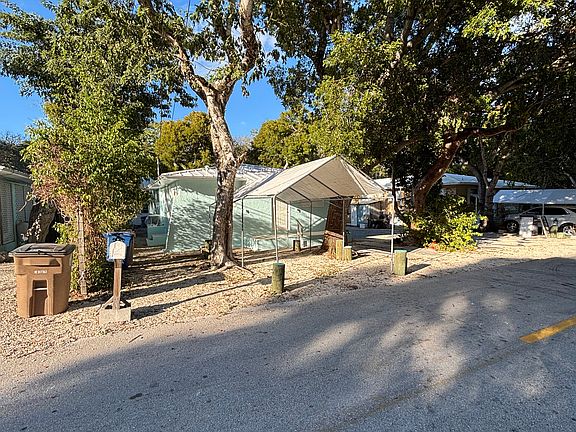 3rd image of 108 Caribbean Ave #1
