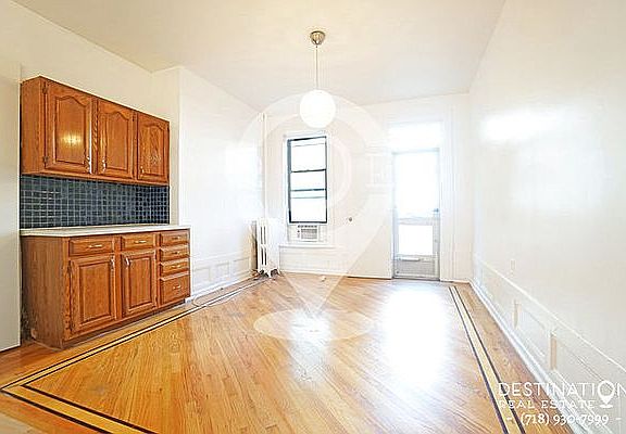 3rd image of 523 5th St #L1