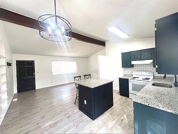 2nd image of 7749 Holiday Hills Cir