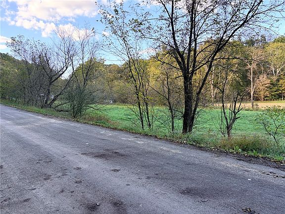 3rd image of 0 Wheeling Creek Rd