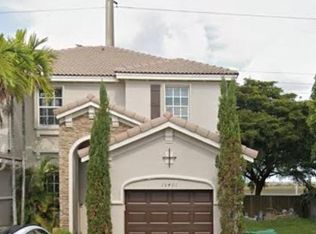 15401 SW 8th Ln, Miami, FL 33194