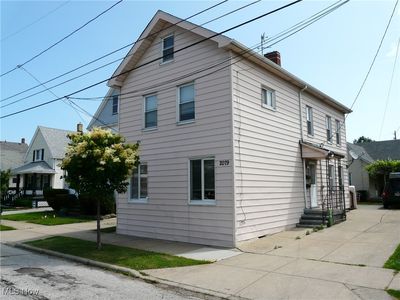 2079 Quail St, Lakewood, OH, 44107