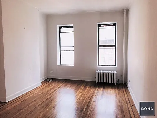 Rented by Bond New York | media 5