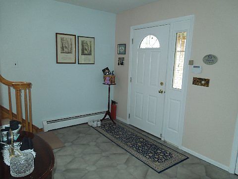 2nd image of 705 Clawson St