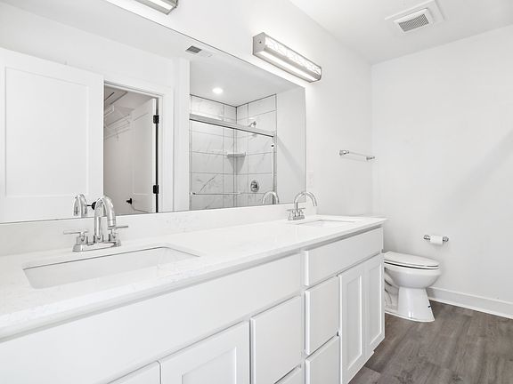 Double vanity with drawers in Primary suite