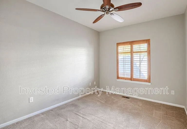 9531 Cedarhurst Ln #D — Photo 16