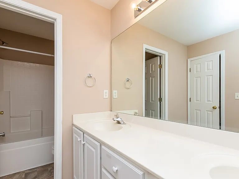 2373 Bancroft Way — Photo 15