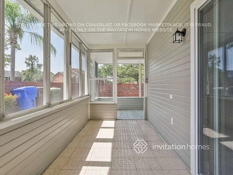 3434 Coachlight Dr — Photo 17