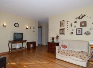 246 Alden Dr, Madison, WI 53705