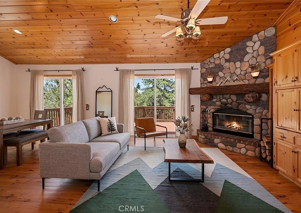 26285 Spyglass Dr, Lake Arrowhead, CA 92352 | MLS #IG26094592 | Zillow