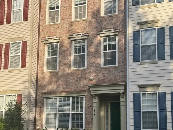 20305 Leier Pl, Ashburn, VA 20147