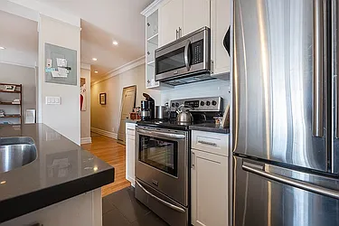 Rented by Rita S Citrin, LREB