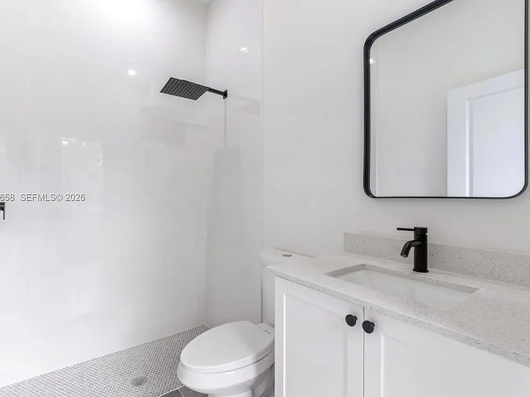 710 Peacock Ave — Photo 22