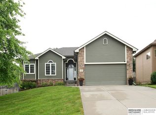 16108 Adams St, Omaha, NE 68135