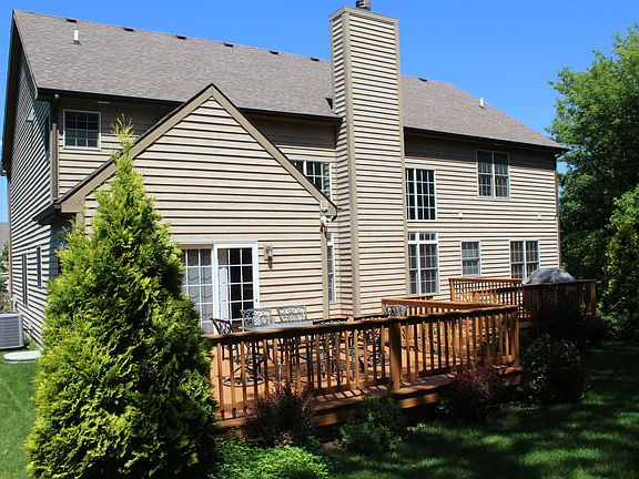 Fabulous Expansive Deck