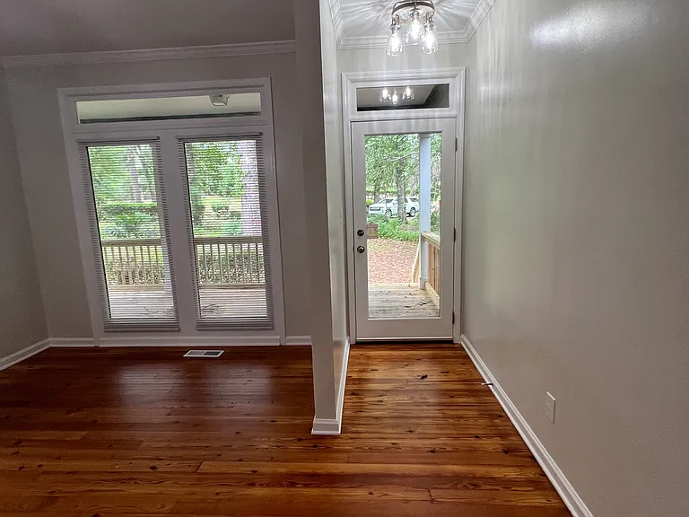 3055 Hadley Ferry Rd — Photo 6