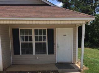 251-B Lawrence St, Adairsville, GA