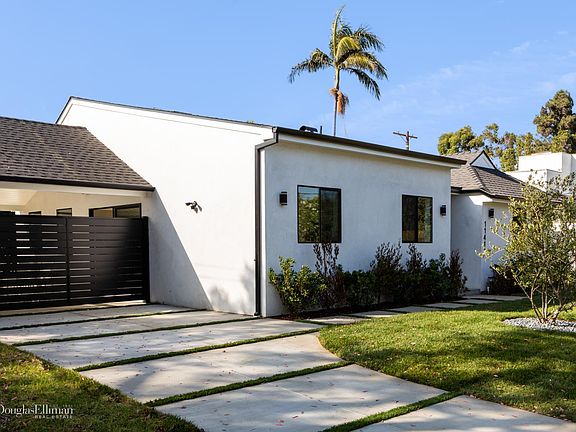 3rd image of 11411 Biona Dr