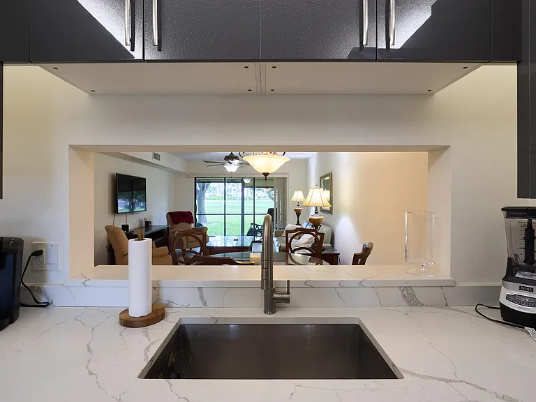 2001 Keystone Dr S #A — Photo 15
