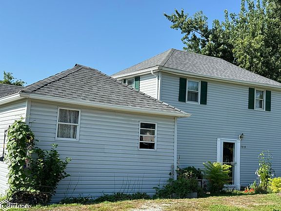 2nd image of 700 Sherman St