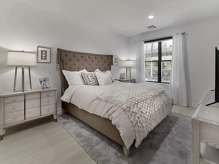 The Franklin at Franklin Lakes — Photo 6
