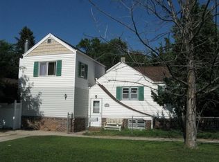 1320 N Canyon St, Spearfish, SD 57783
