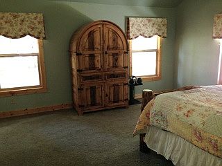 5th image of 2720 Shoshone Dr